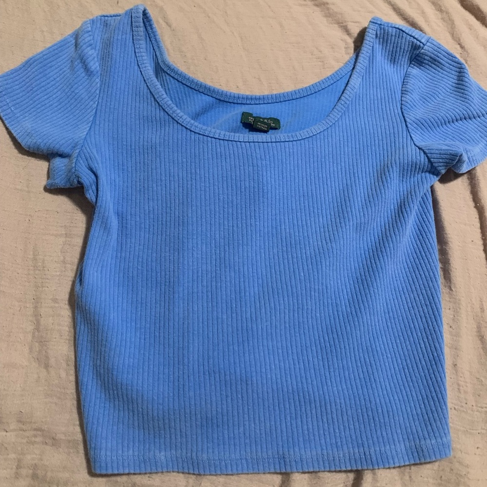 Cropped blue T-Shirt